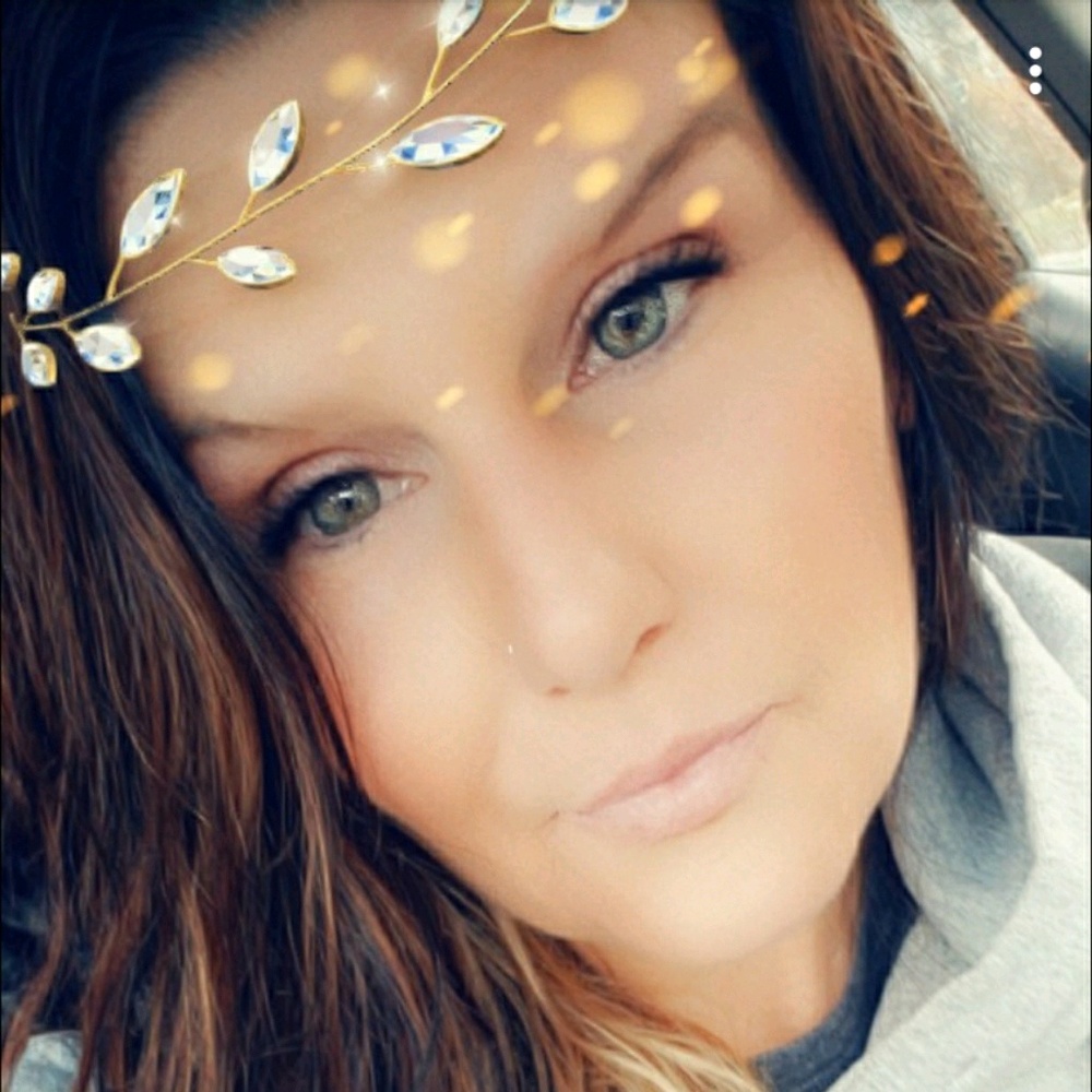Meet your Posher, Tonya